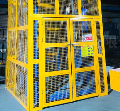 柯坪货梯可以安装在室外吗